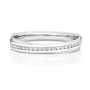 18K White Gold Wedding Ring with Diamond