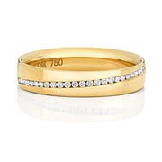 18K Gold Wedding Ring with Diamond