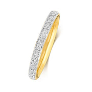 Diamond Ring in 9K Yellow Gold