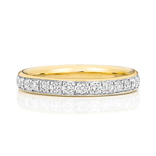 18K Gold Diamond Eternity Wedding Band